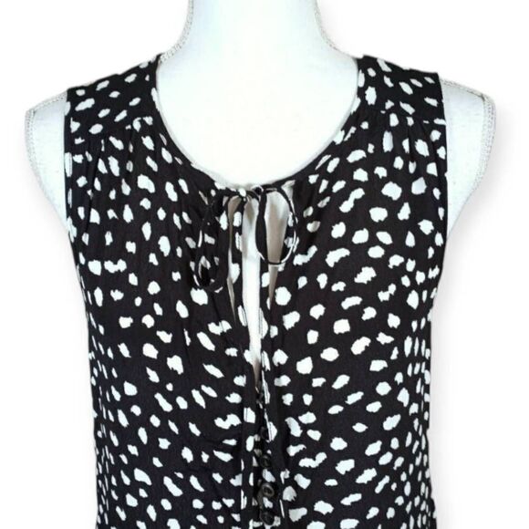FOREVER 21 BLACK & WHITE ROMPER SZ.M NWT. - Picture 2 of 9